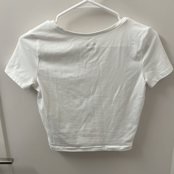 Medium White Wild Fable crop top. Worn once - Picture 4 of 4